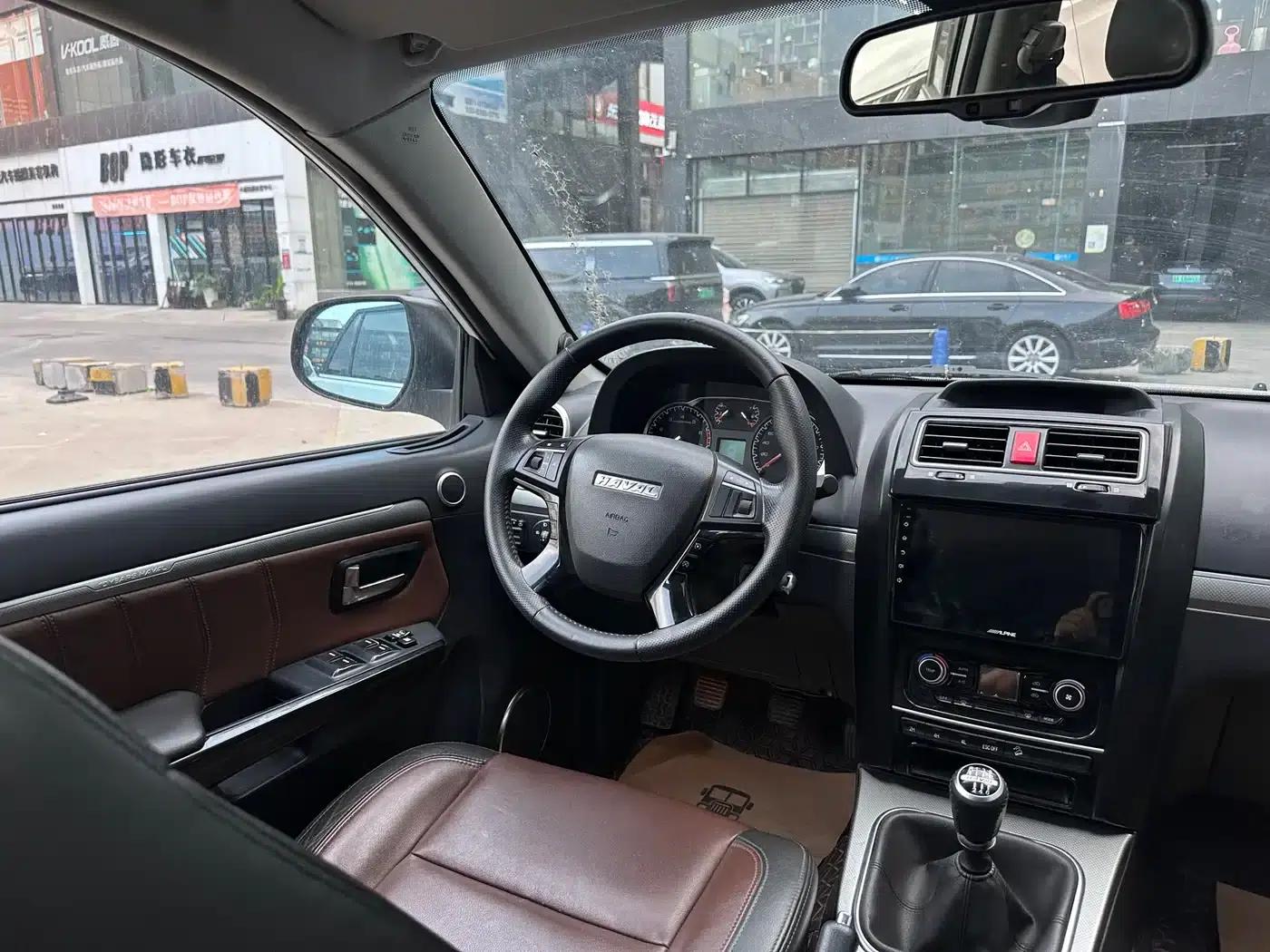 Haval H5 Classic 2016 Classic Edition 2.0T Manual 4WD Premium — миниатюра 16