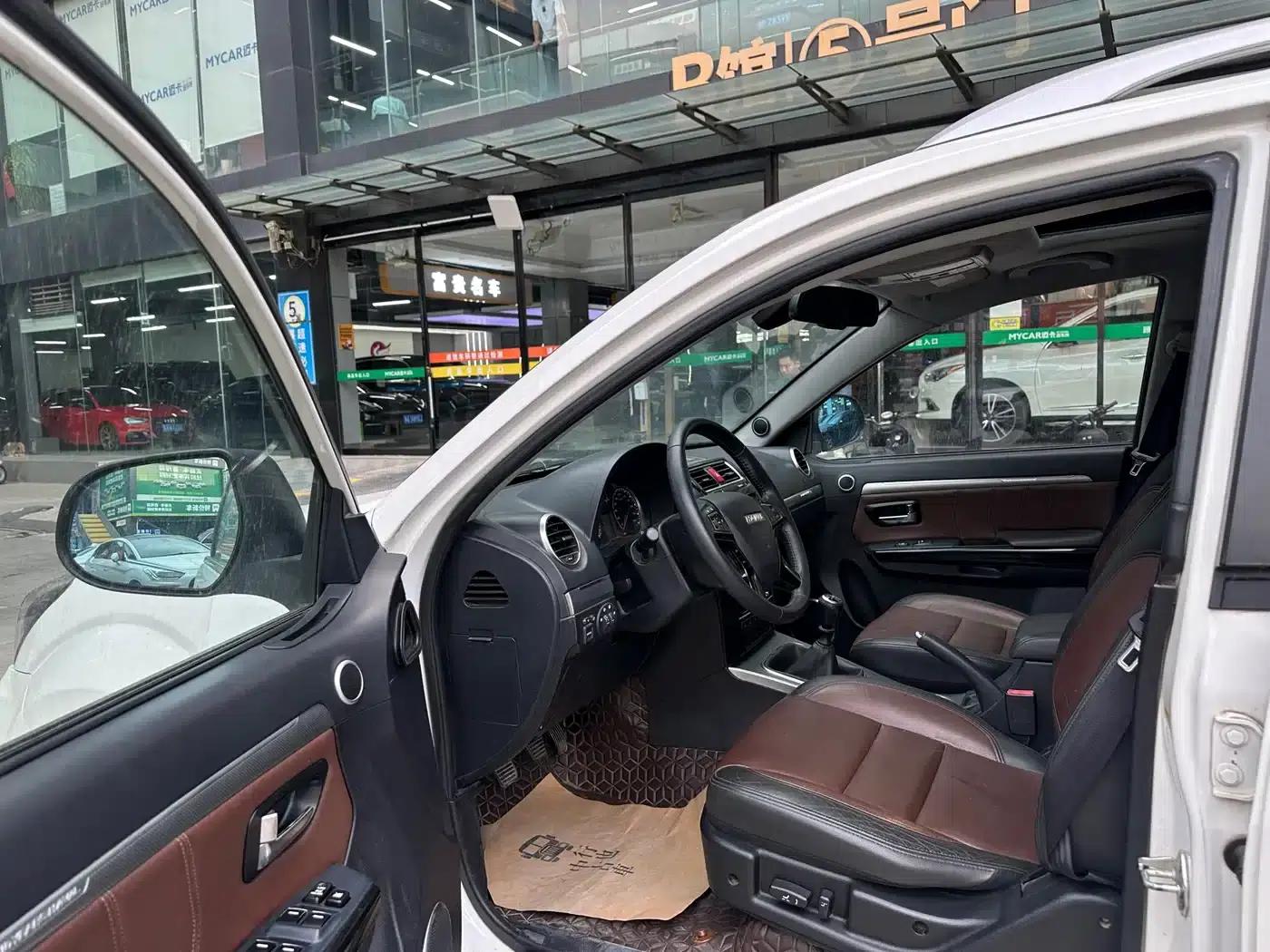 Haval H5 Classic 2016 Classic Edition 2.0T Manual 4WD Premium — миниатюра 23