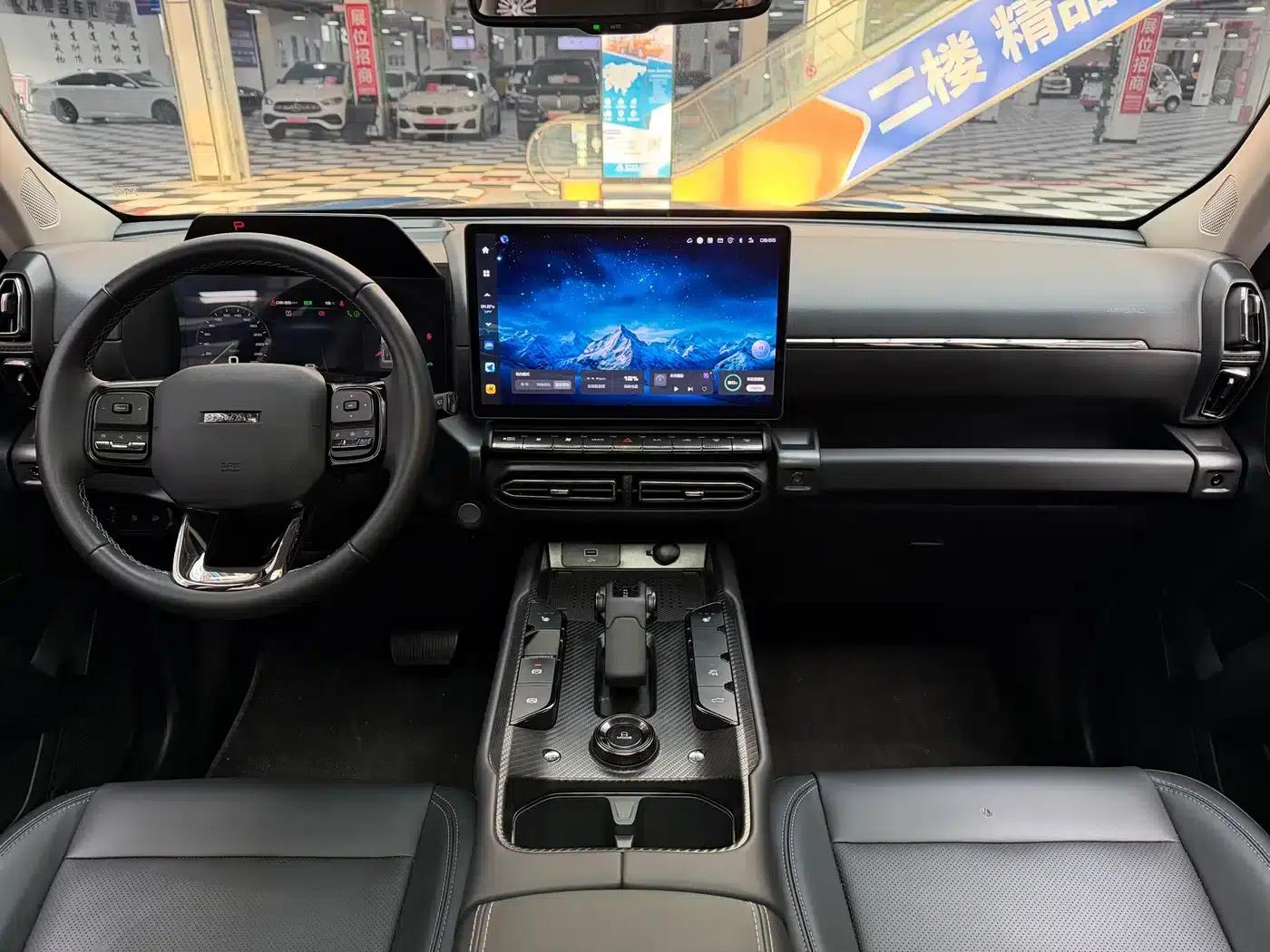 Haval Big Dog PLUS New Energy 2024 Hi4 102km Trendy Electric Edition Plus — миниатюра 11
