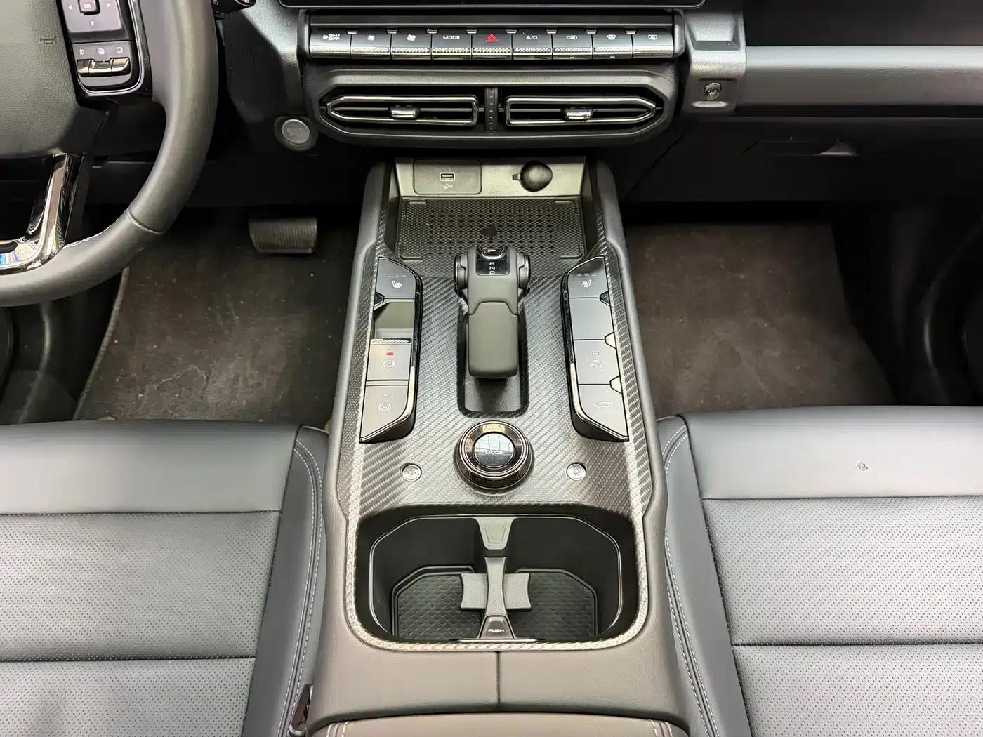 Haval Big Dog PLUS New Energy 2024 Hi4 102km Trendy Electric Edition Plus — миниатюра 13