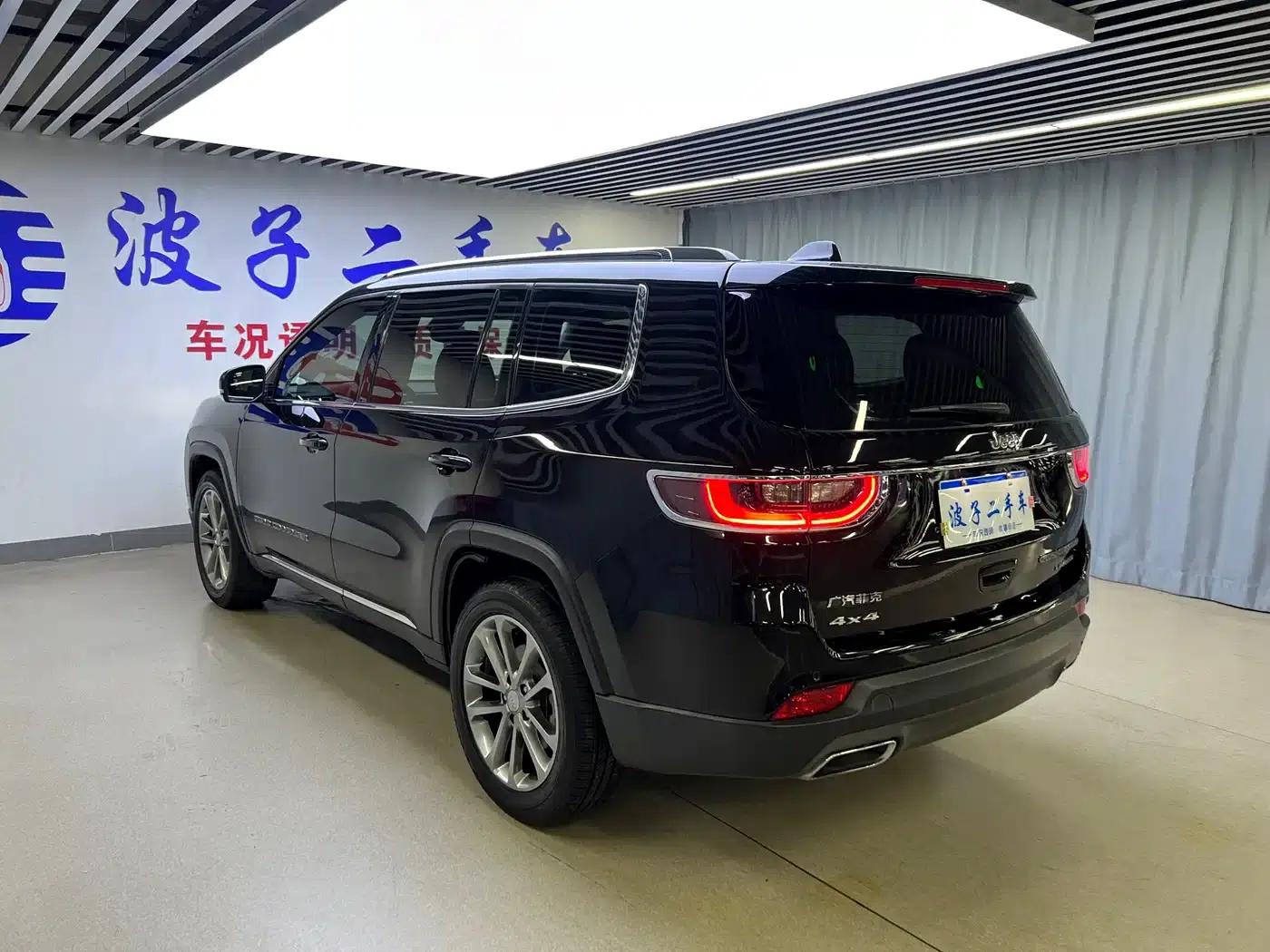 Grand Commander 2018 2.0T 4WD Premium Edition (National V Emission Standard) — миниатюра 20