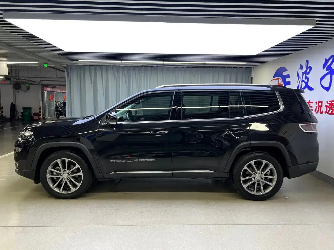 Grand Commander 2018 2.0T 4WD Premium Edition (National V Emission Standard) — миниатюра 4