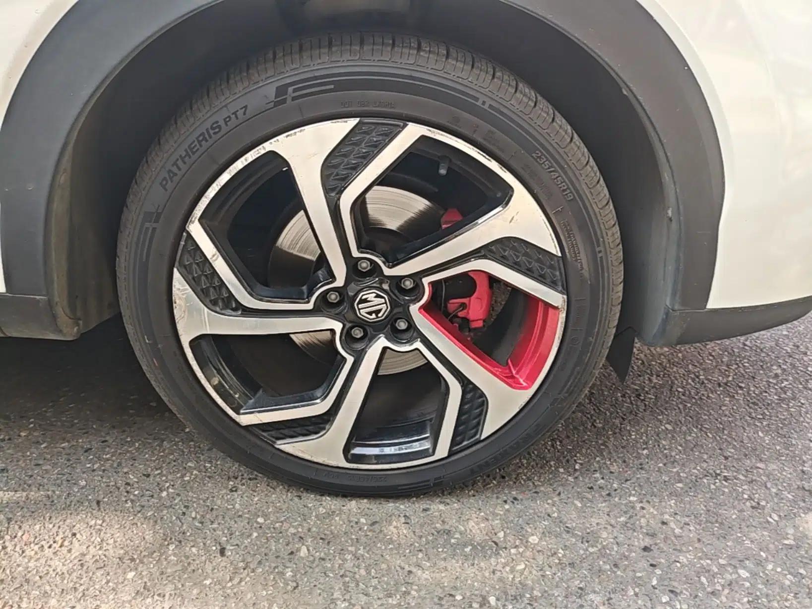 MG Pilot 2021 400TGI Automatic Two-Wheel Drive Trophy Flagship Edition — миниатюра 8