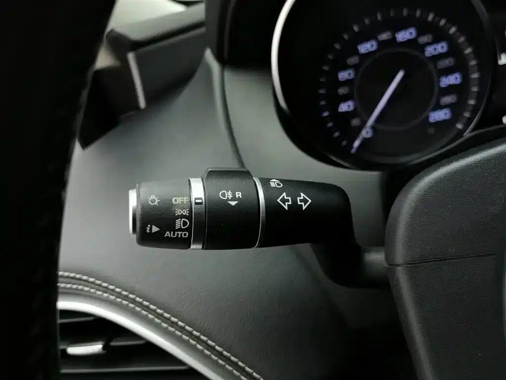 Jaguar XE 2015 2.0T 200PS R-Sport — миниатюра 21