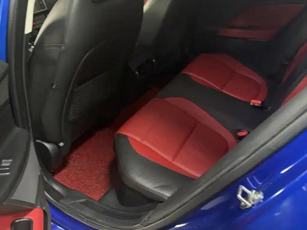 Jaguar XE 2017 2.0T 200PS R-Sport — миниатюра 23
