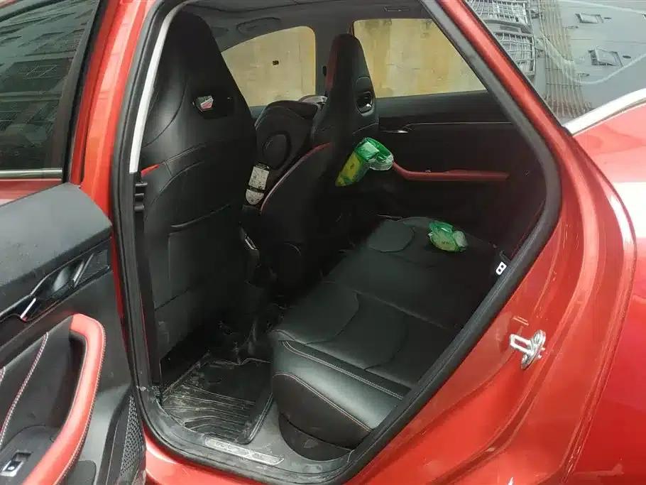 Geely Emgrand S 2021 1.4T CVT Flagship Edition — миниатюра 11