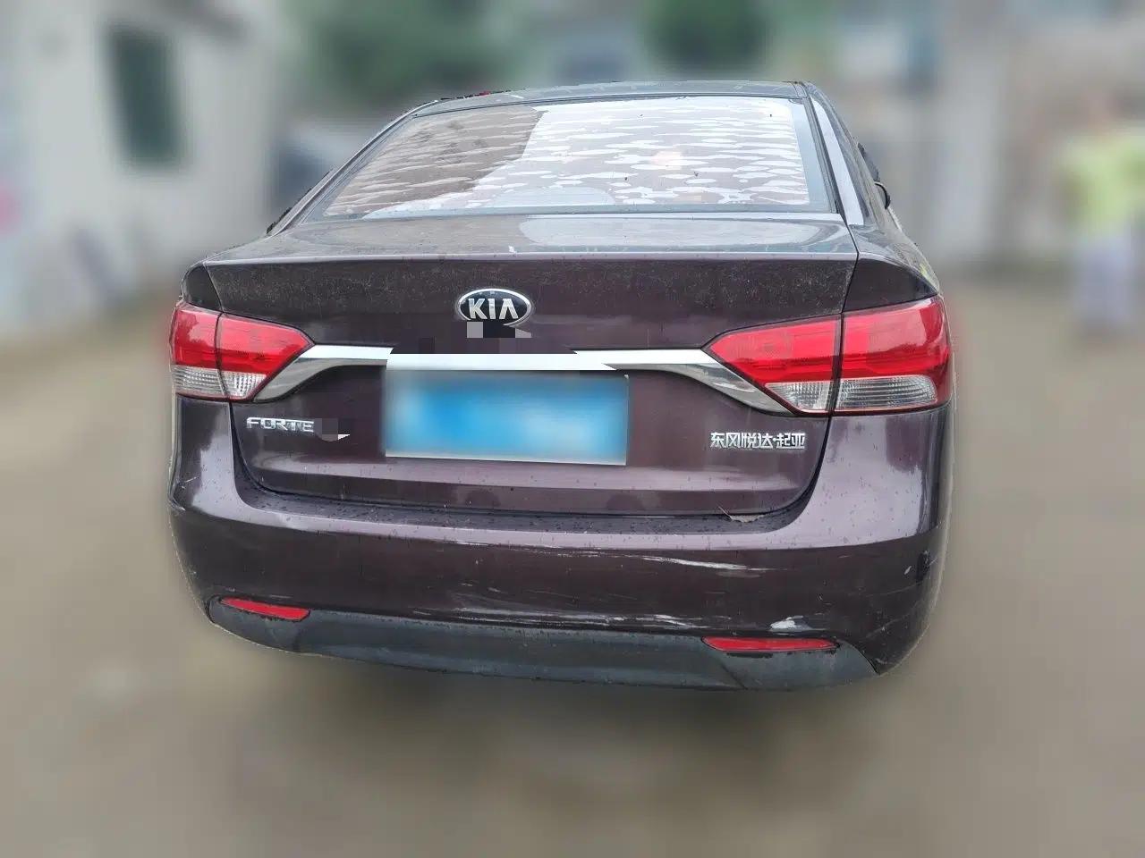 Kia Forte 2014 1.6L AT GL — миниатюра 5