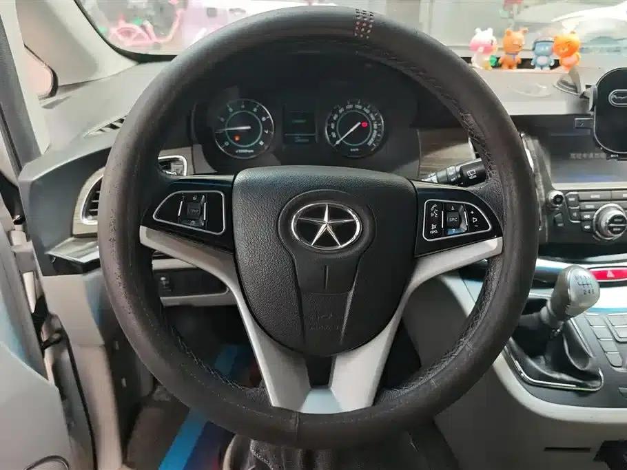 Refine M5 2013 2.0T Gasoline Automatic Business Edition — миниатюра 14