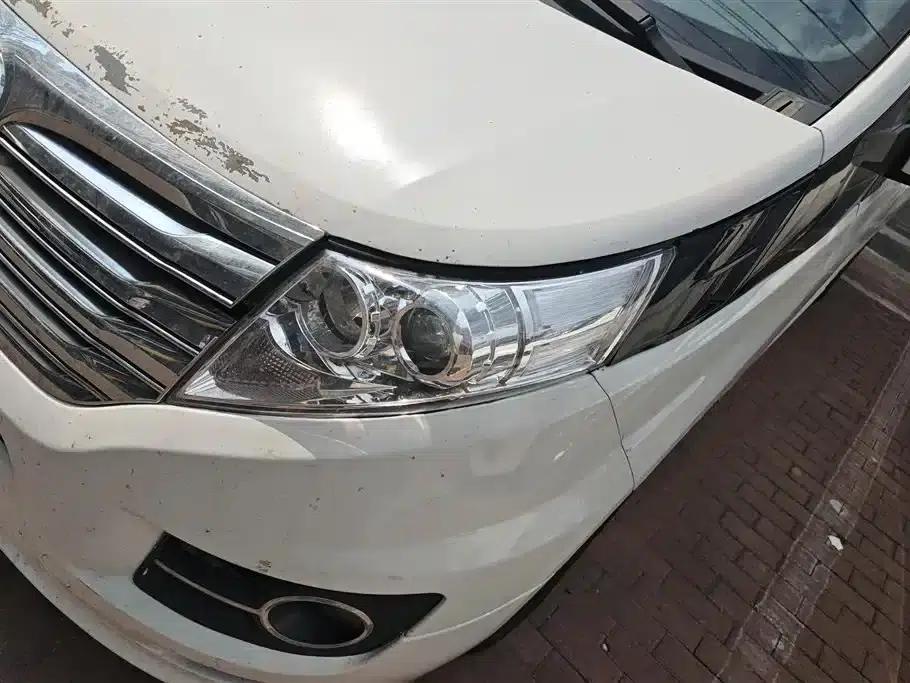 Refine M5 2013 2.0T Gasoline Automatic Business Edition — миниатюра 4