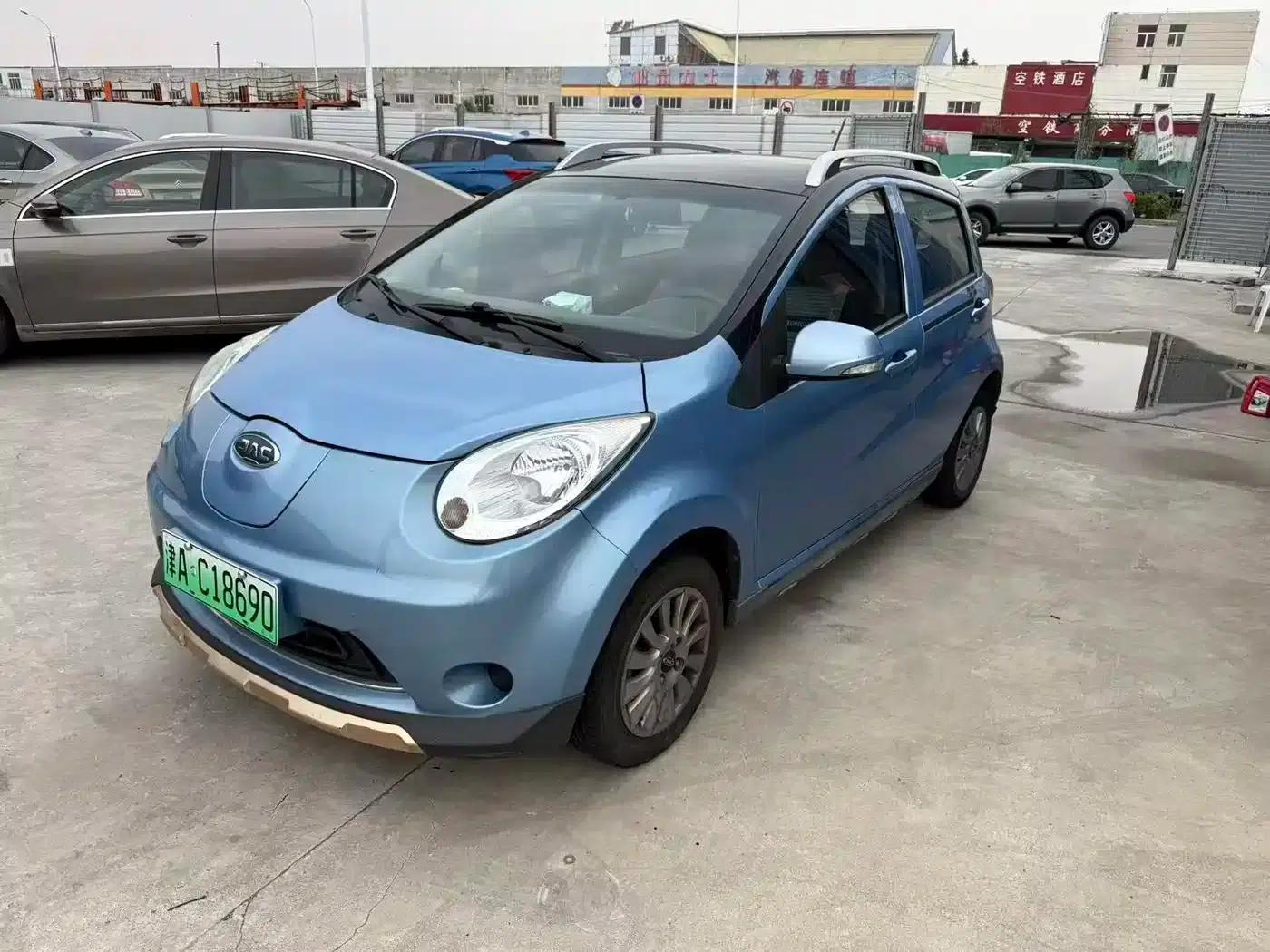 JAC iEV6E 2019 Youth Edition iEV6E Luxury Model — миниатюра 1