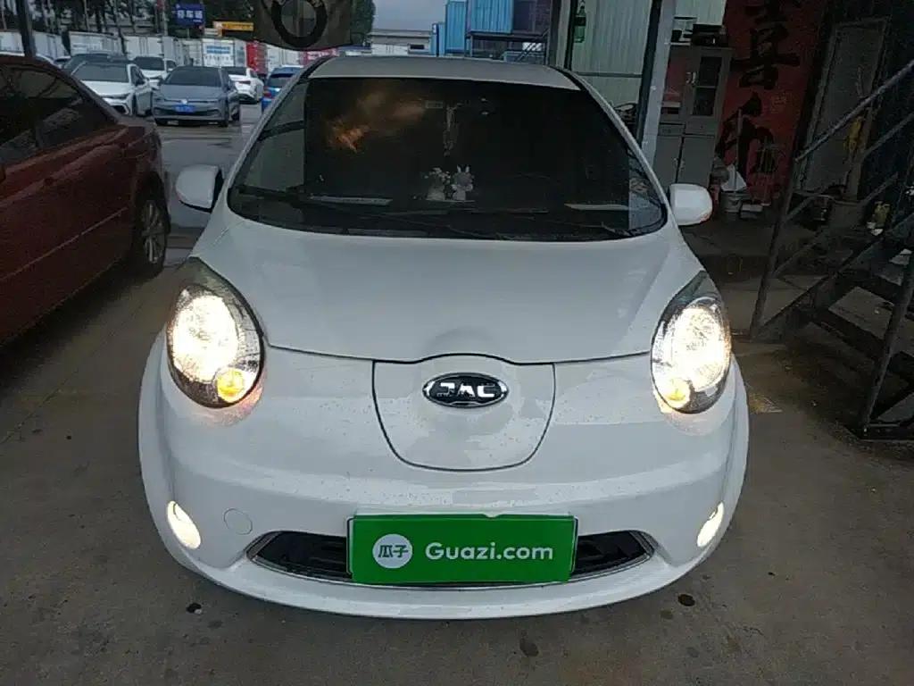 JAC iEV6E 2019 Upgraded Version iEV6E Luxury Intelligent Edition — миниатюра 3