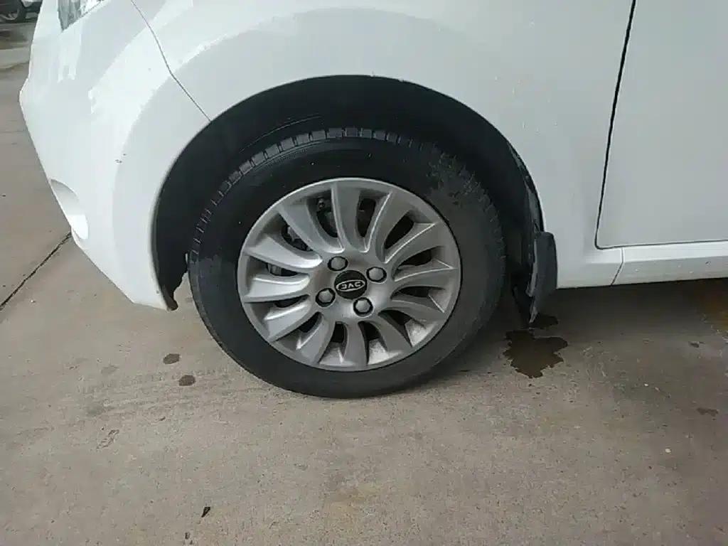 JAC iEV6E 2019 Upgraded Version iEV6E Luxury Intelligent Edition — миниатюра 23