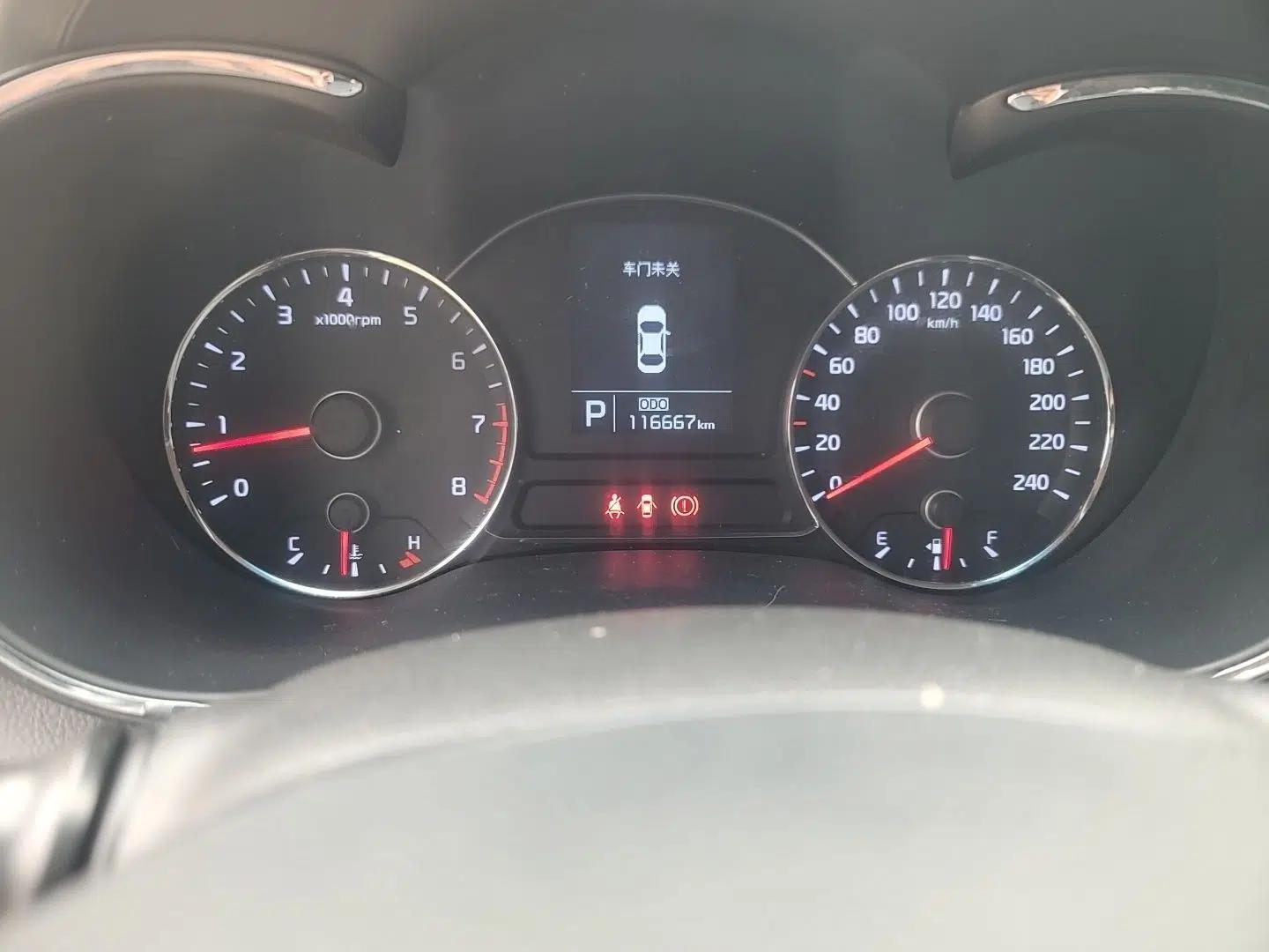 Kia K3S 2014 1.6L Automatic GL — миниатюра 12