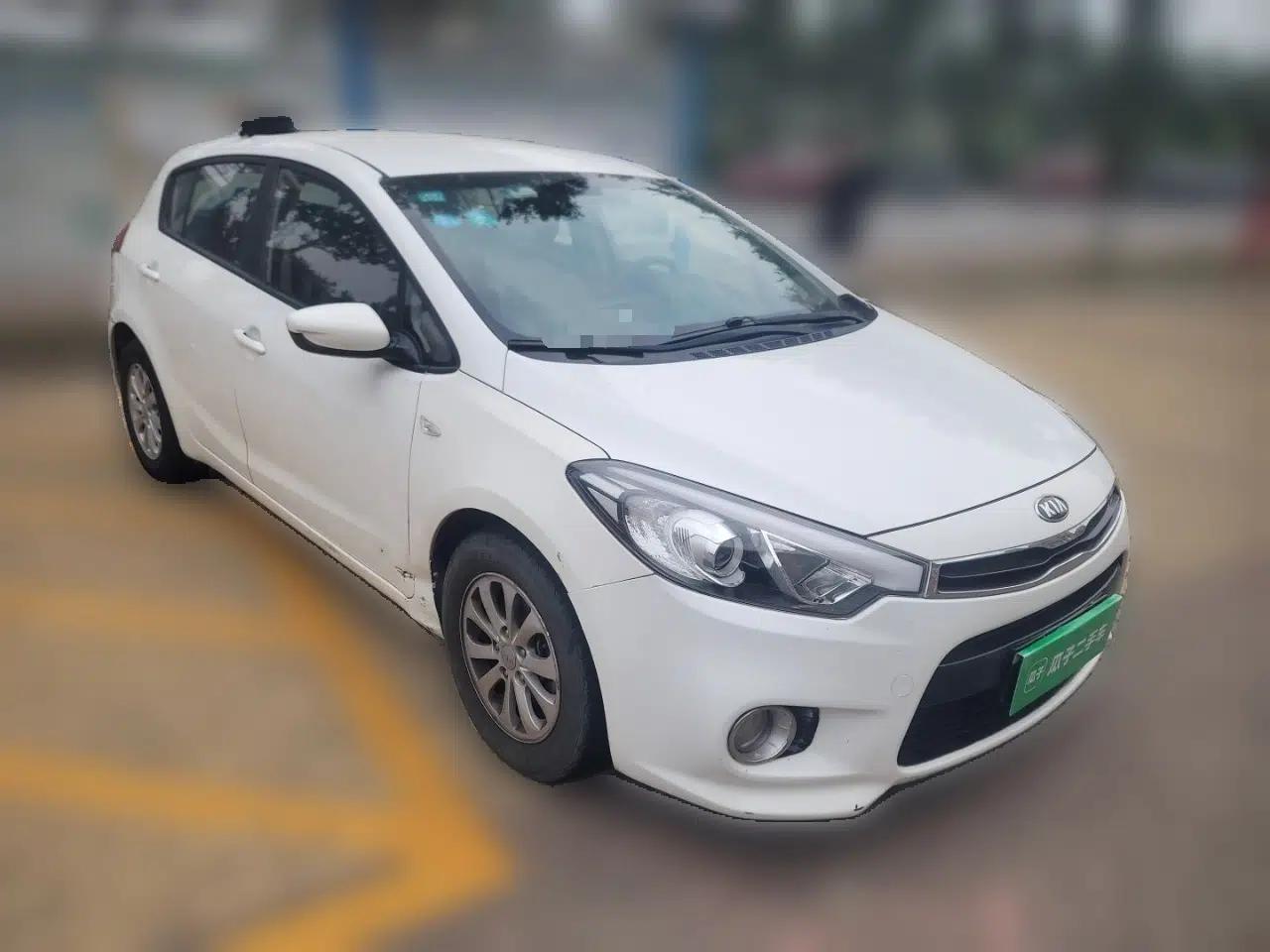 Kia K3S 2014 1.6L Automatic GL — миниатюра 3