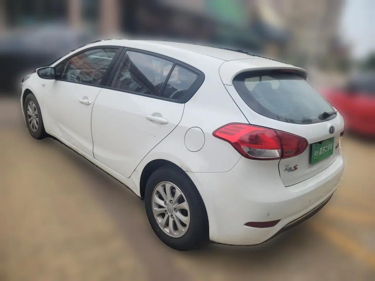 Kia K3S 2014 1.6L Automatic GL — миниатюра 4