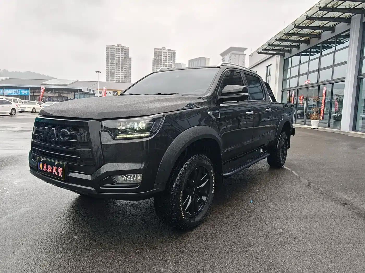JAC T8 2025 2.0T PRO Manual 4WD Diesel Obsidian Double Cabin HFC4DB2-2E1 — миниатюра 2