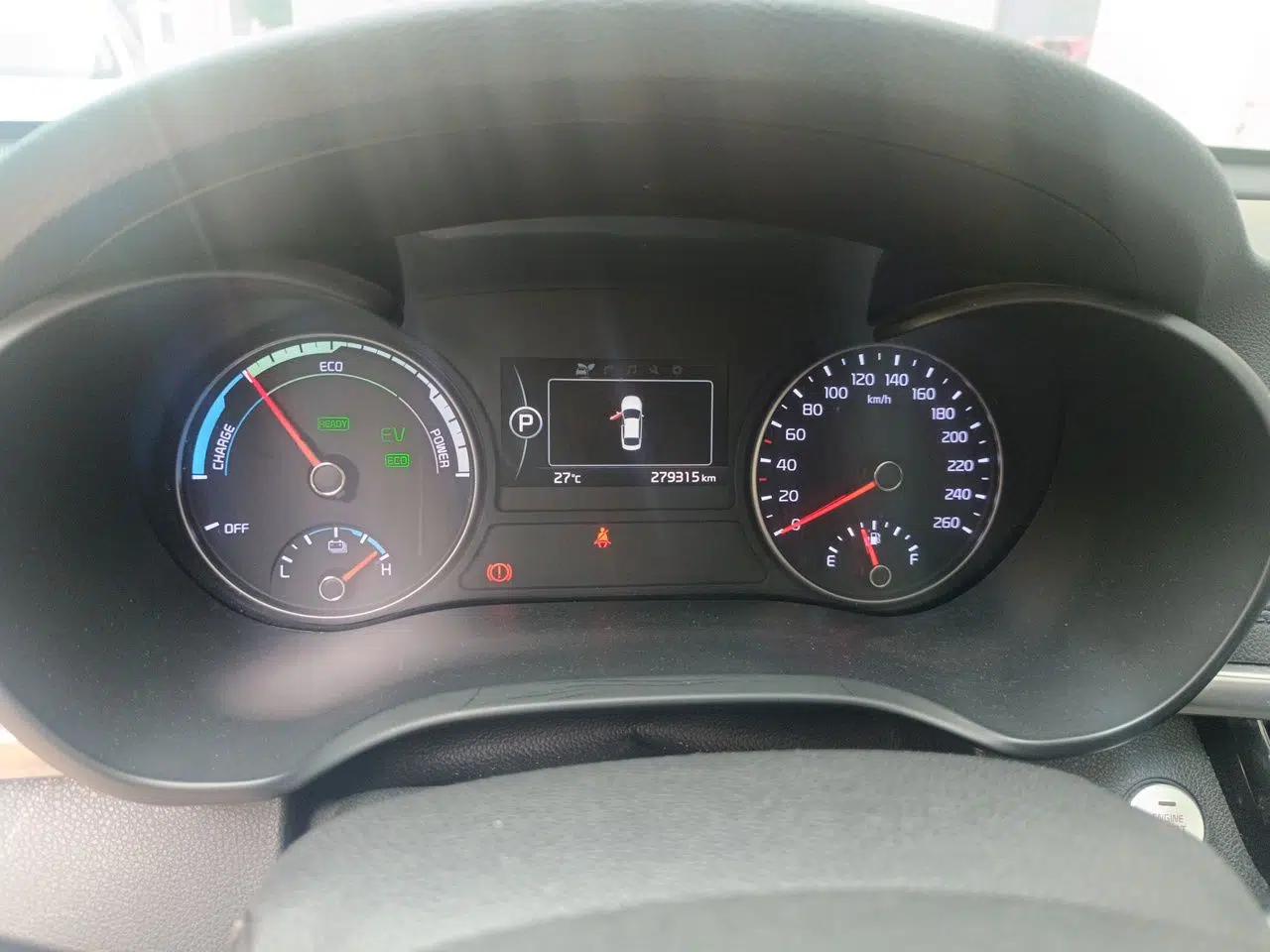 Kia K5 New Energy 2018 2.0L Smart Enjoyment Version — миниатюра 11