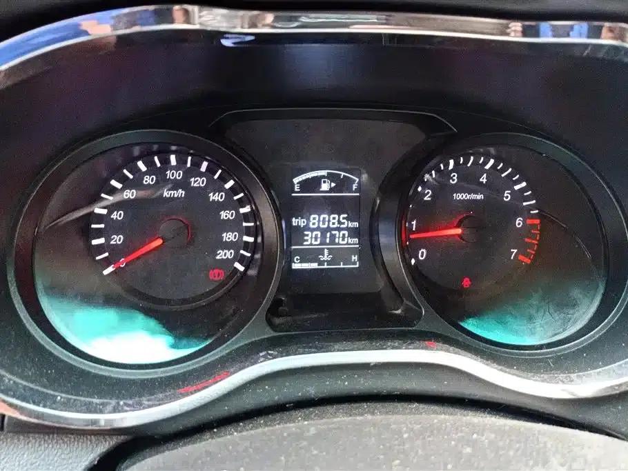 Brilliance Jinbei 750 2016 Model 1.5L e-Motion — миниатюра 14
