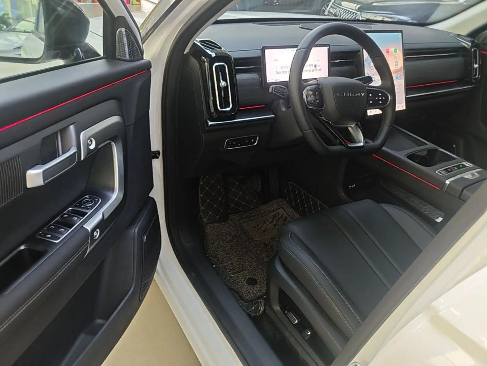 Chery Tiggo 7 C-DM 2025 1.5T 120KM Luxury Trim — миниатюра 23