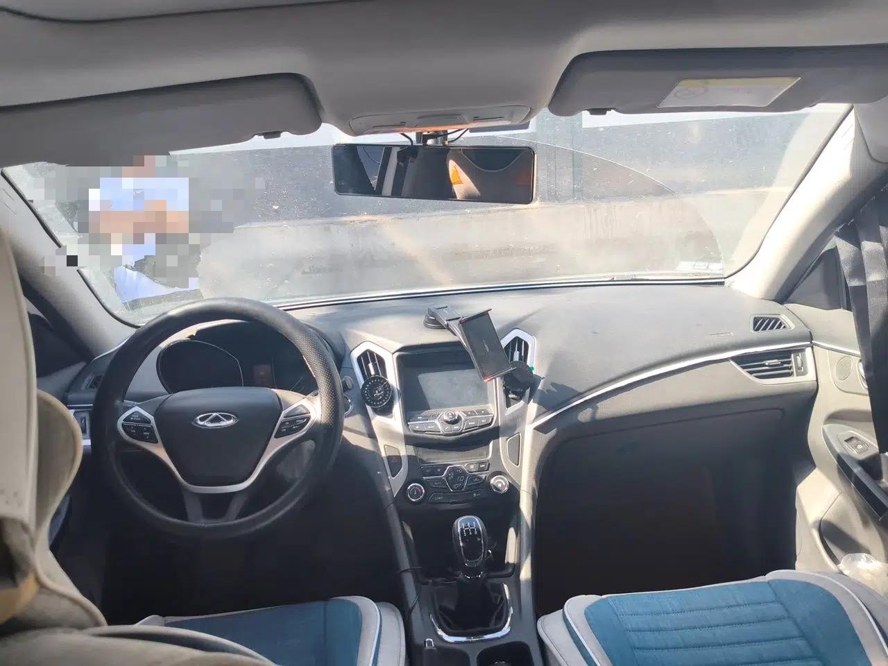 Chery Arrizo 7 2015 1.5T Manual ZhiXiang Edition — миниатюра 9