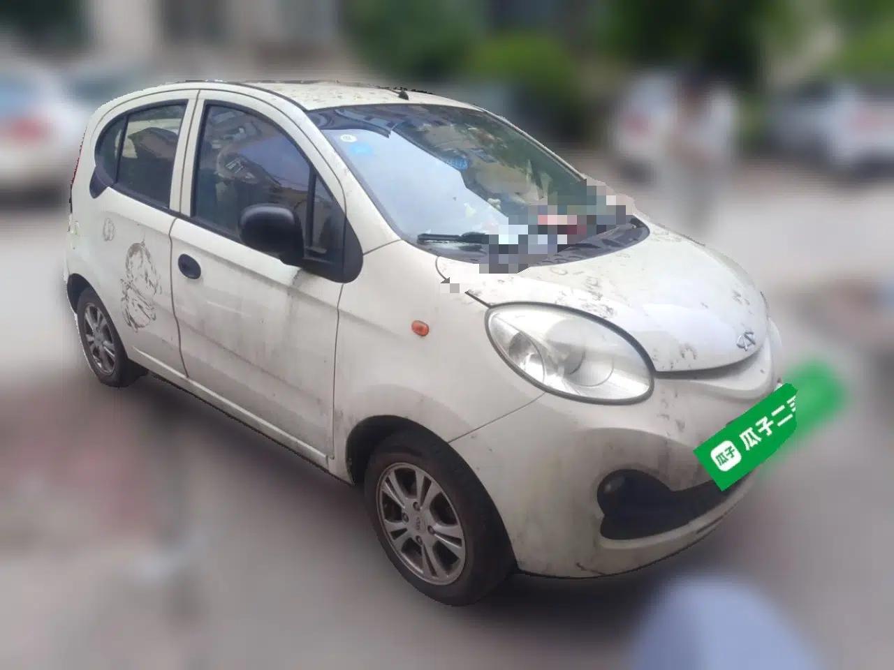 Chery QQ 2013 1.0L Manual Happy Edition — миниатюра 3