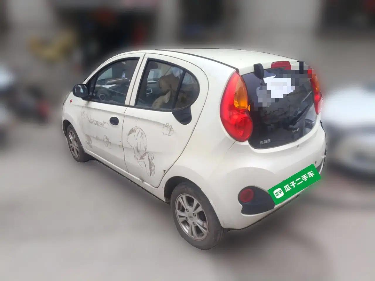 Chery QQ 2013 1.0L Manual Happy Edition — миниатюра 4
