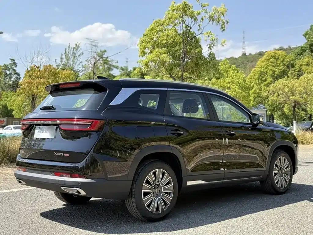 Jetour X90 PRO 2024 1.6T DCT Premium Edition 7-seater — миниатюра 15