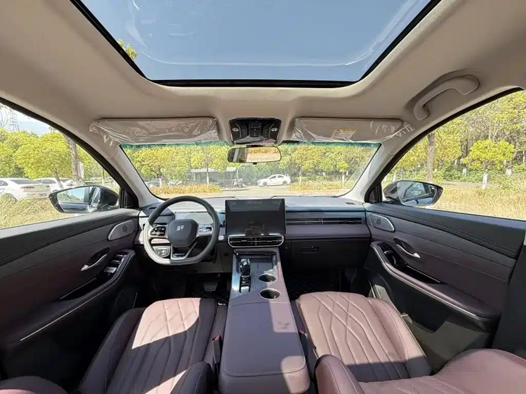 Jetour X90 PRO 2024 1.6T DCT Premium Edition 7-seater — миниатюра 23