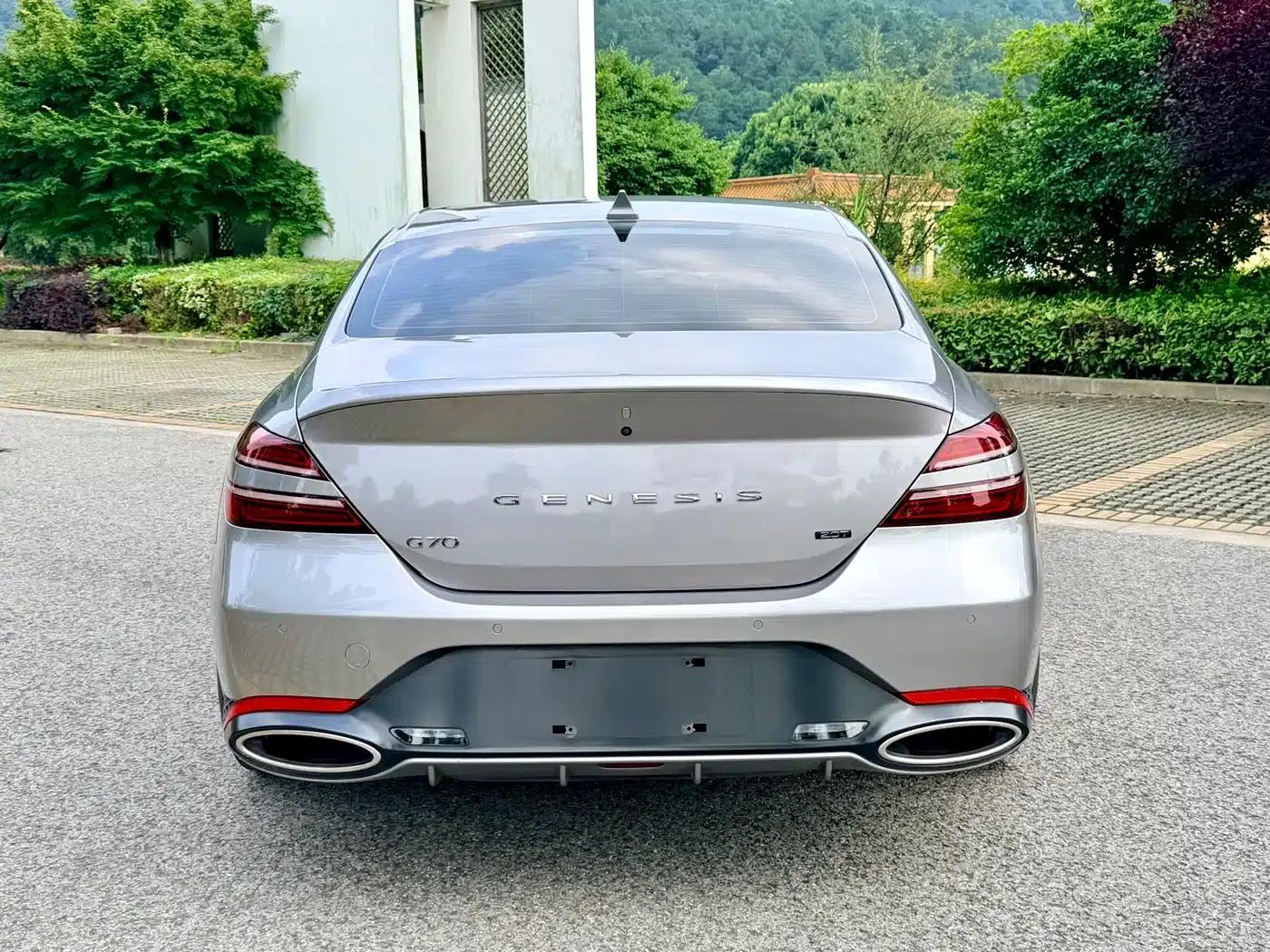 Genesis G70 2021 2.0T Rear-Wheel Drive Luxury Edition — миниатюра 4