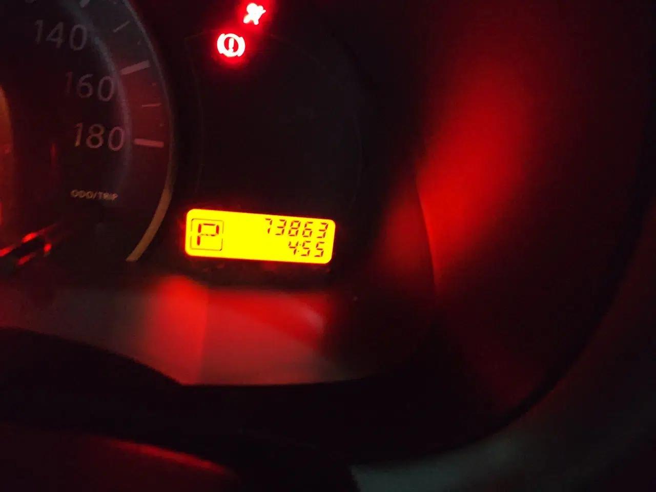 Nissan March 2010 1.5L Automatic Easy-Drive Version — миниатюра 12