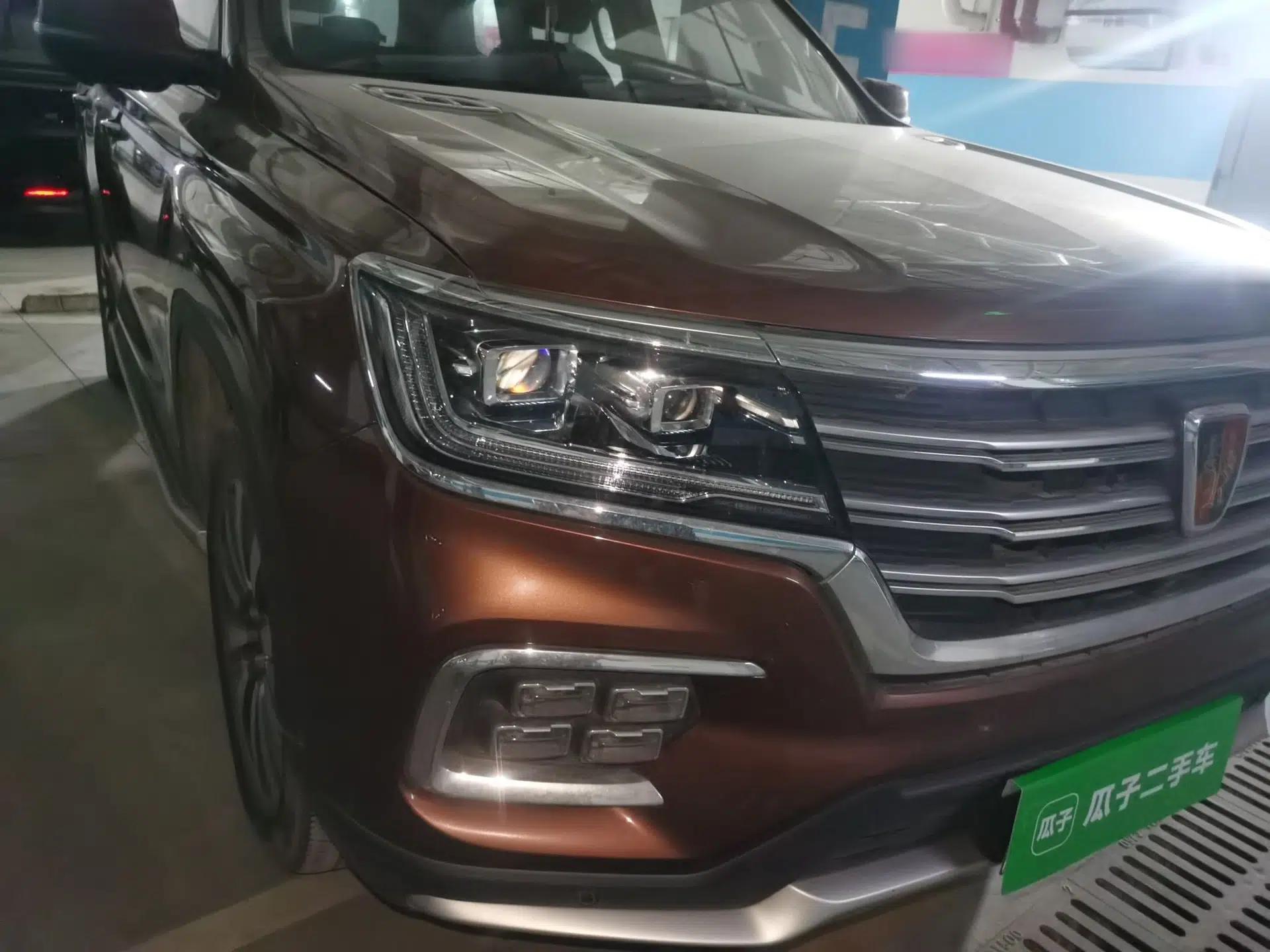 Roewe RX8 2018 30T Smart Connectivity Two-Wheel Drive Supreme Edition — миниатюра 7