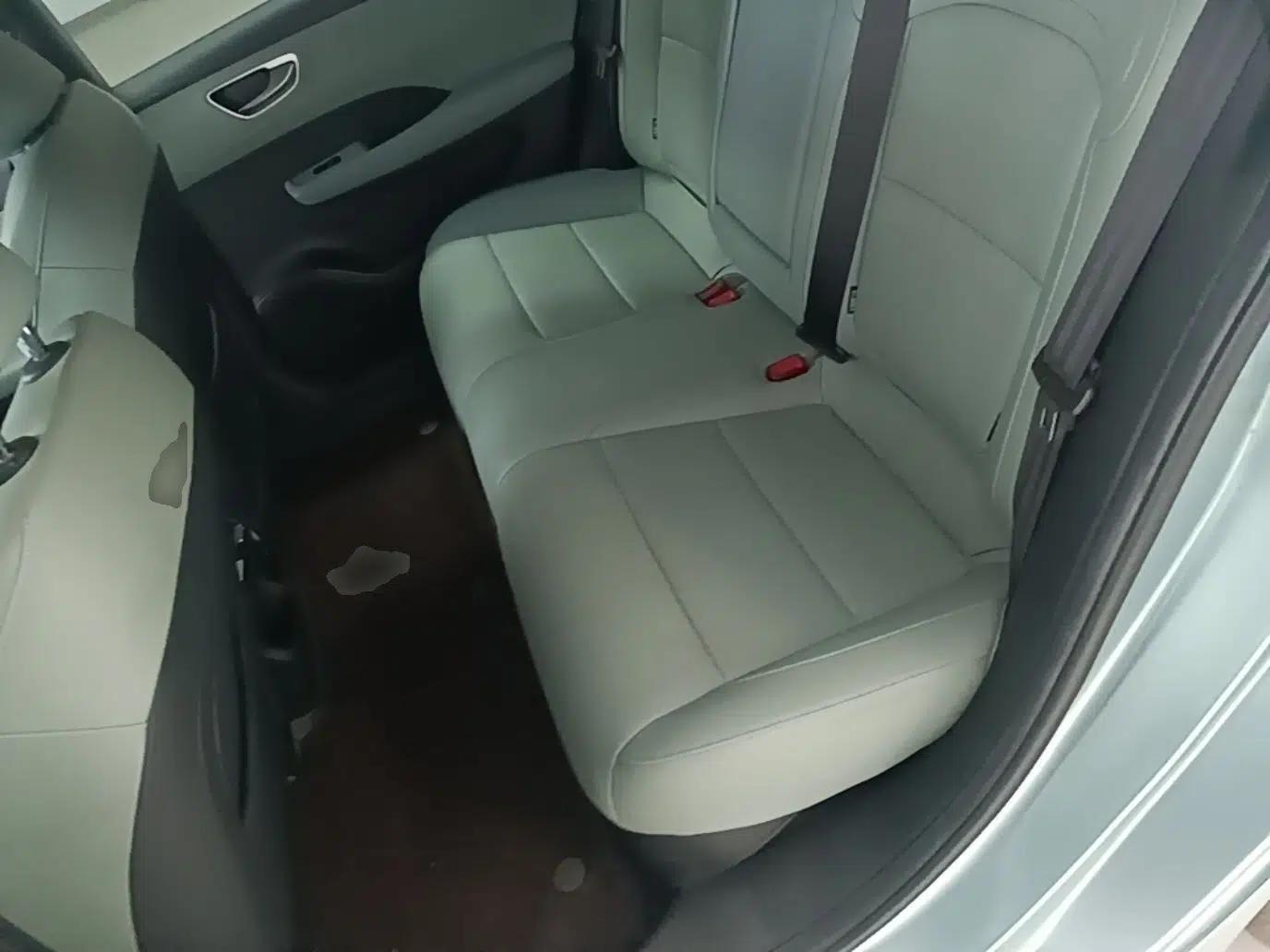 Roewe D6 2025 450km Deluxe Edition — миниатюра 20