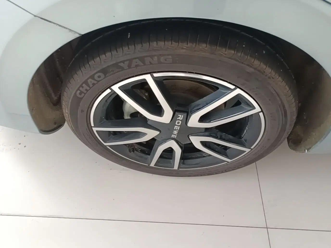 Roewe D6 2025 450km Deluxe Edition — миниатюра 10