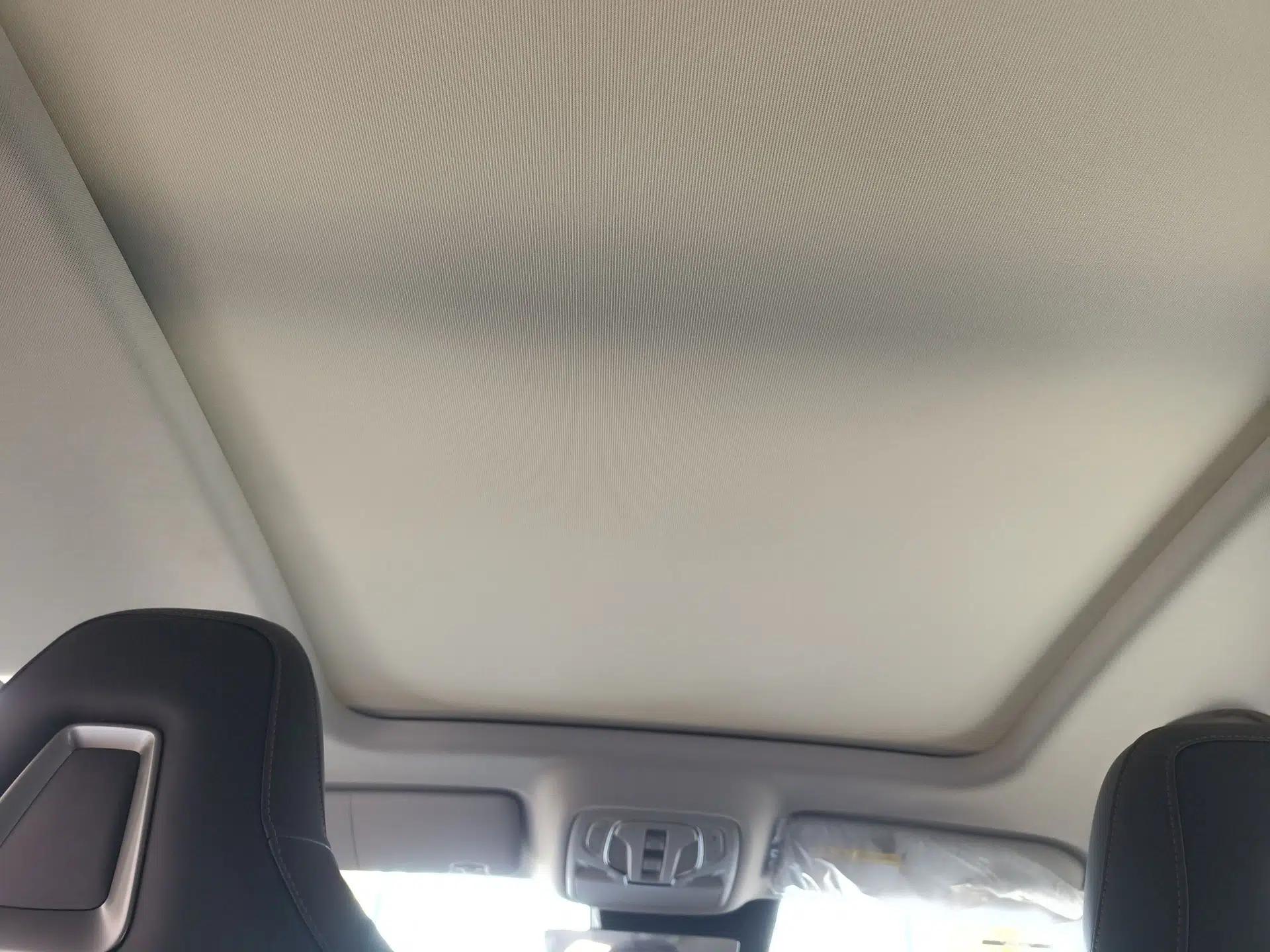 Roewe D5X DMH 2024 135 Tech Edition — миниатюра 21