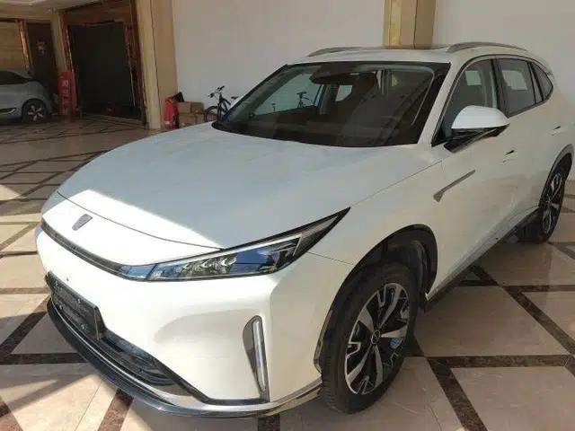 Roewe D5X DMH 2024 135 Tech Edition