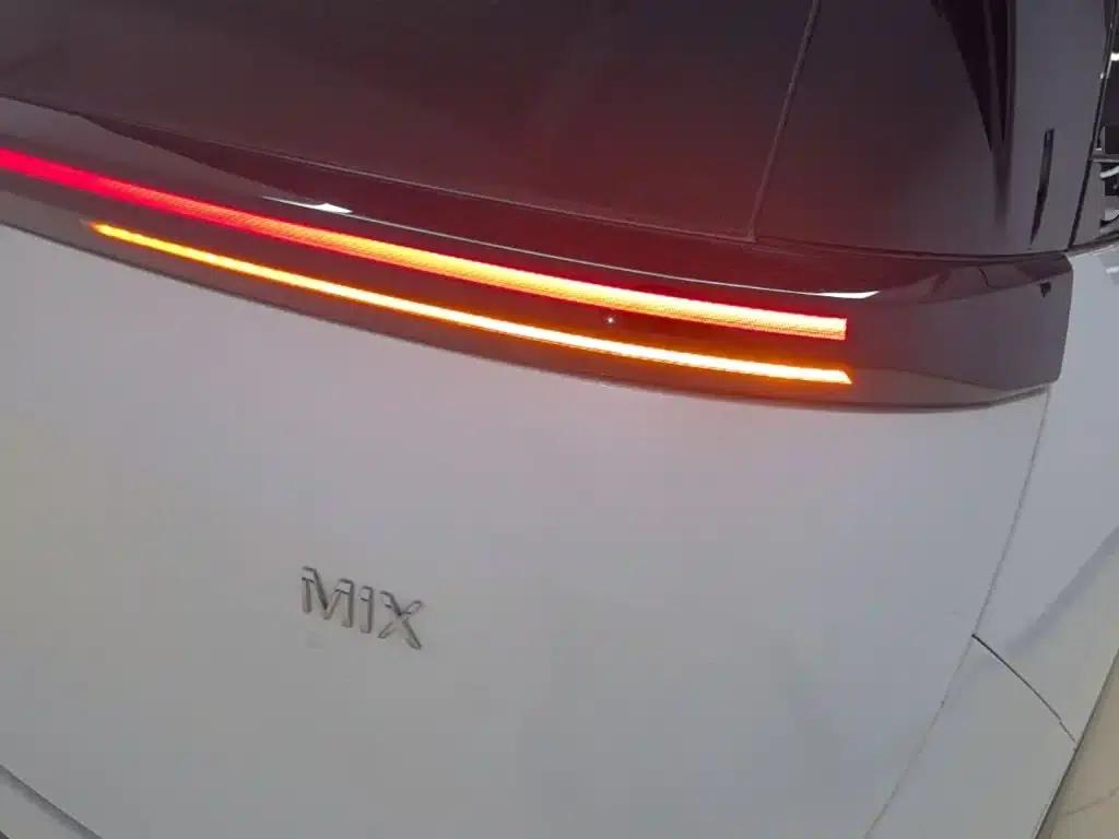 Jike MIX 2025 Intelligent Driving Edition — миниатюра 8