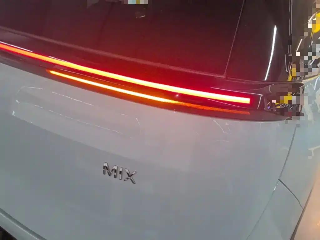 Jike MIX 2025 Intelligent Driving Edition — миниатюра 8