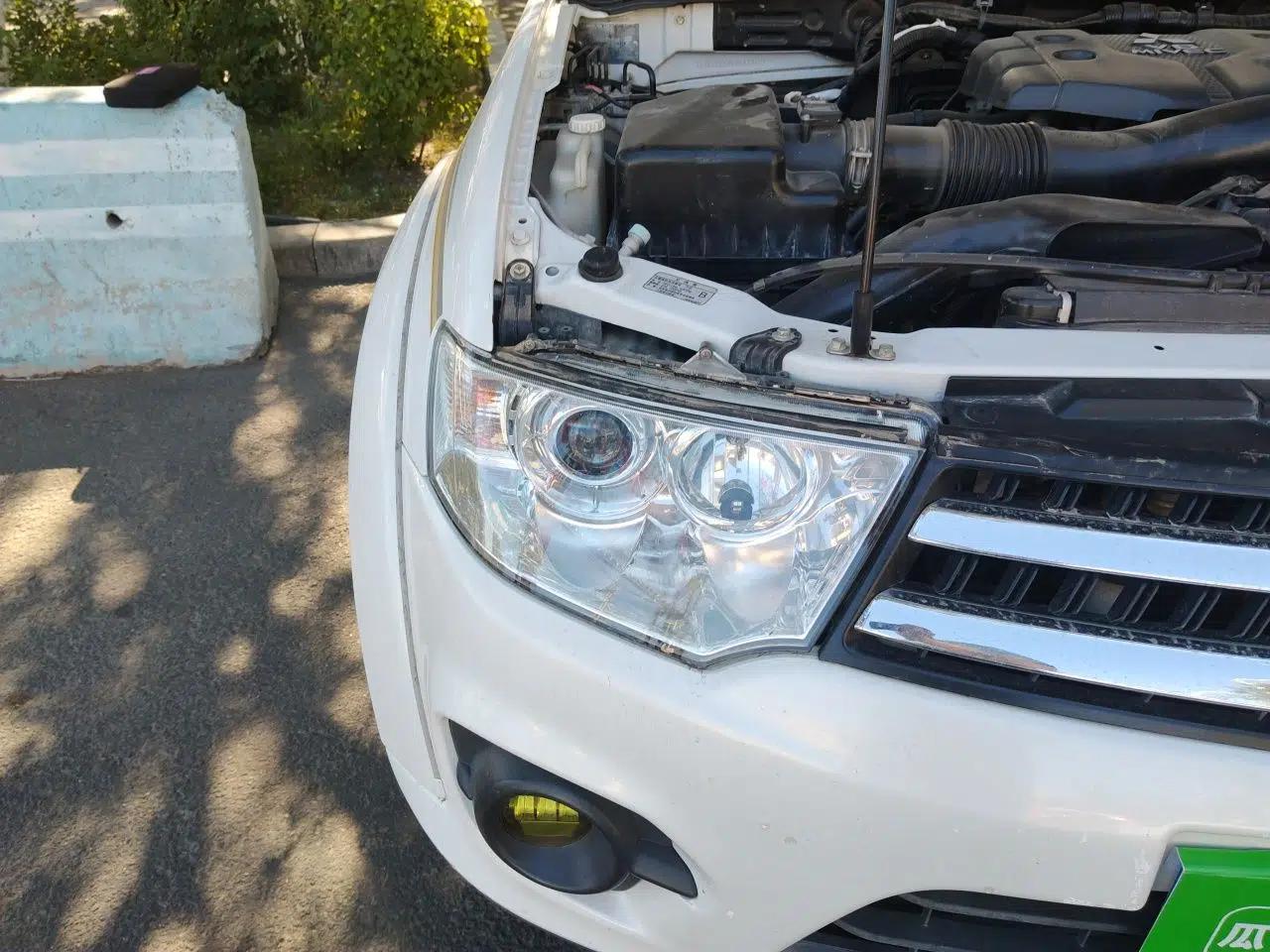 Mitsubishi Pajero Sport 2013 3.0L Automatic 4x4 Executive Edition — миниатюра 7