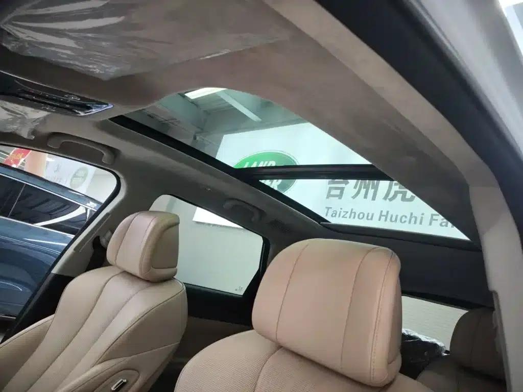 Jetour Mountain & Sea L9 2025 1.5TD 2DHT Flagship Edition 6-seater — миниатюра 18
