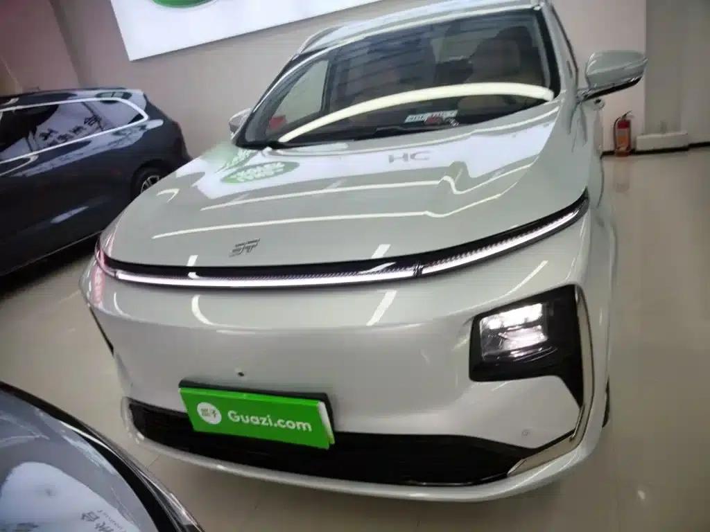 Jetour Mountain & Sea L9 2025 1.5TD 2DHT Flagship Edition 6-seater — миниатюра 3