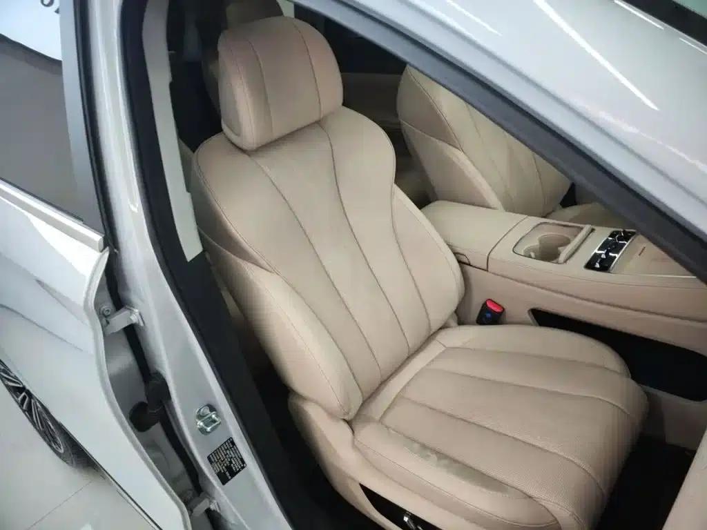 Jetour Mountain & Sea L9 2025 1.5TD 2DHT Flagship Edition 6-seater — миниатюра 25