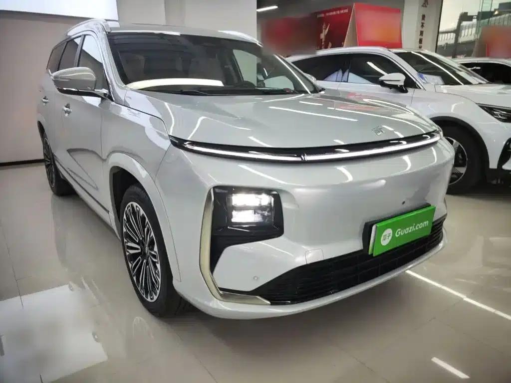 Jetour Mountain & Sea L9 2025 1.5TD 2DHT Flagship Edition 6-seater — миниатюра 4