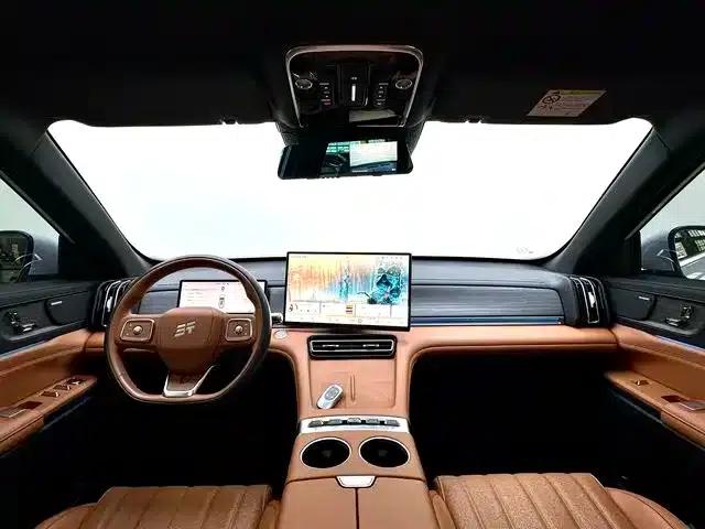 Jetour Mountain & Sea L7 PLUS 2026 Model 220km Flagship Edition 7-Seater — миниатюра 4