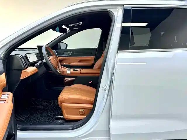 Jetour Mountain & Sea L7 PLUS 2026 Model 220km Flagship Edition 7-Seater — миниатюра 5