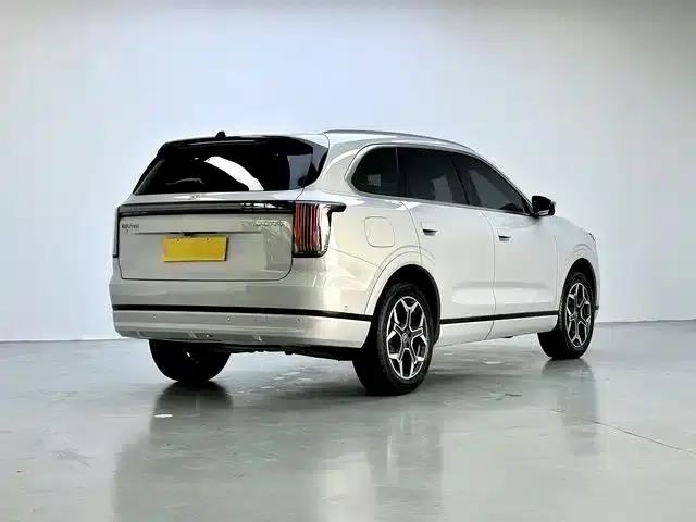 Jetour Mountain & Sea L7 PLUS 2026 Model 220km Flagship Edition 7-Seater — миниатюра 9