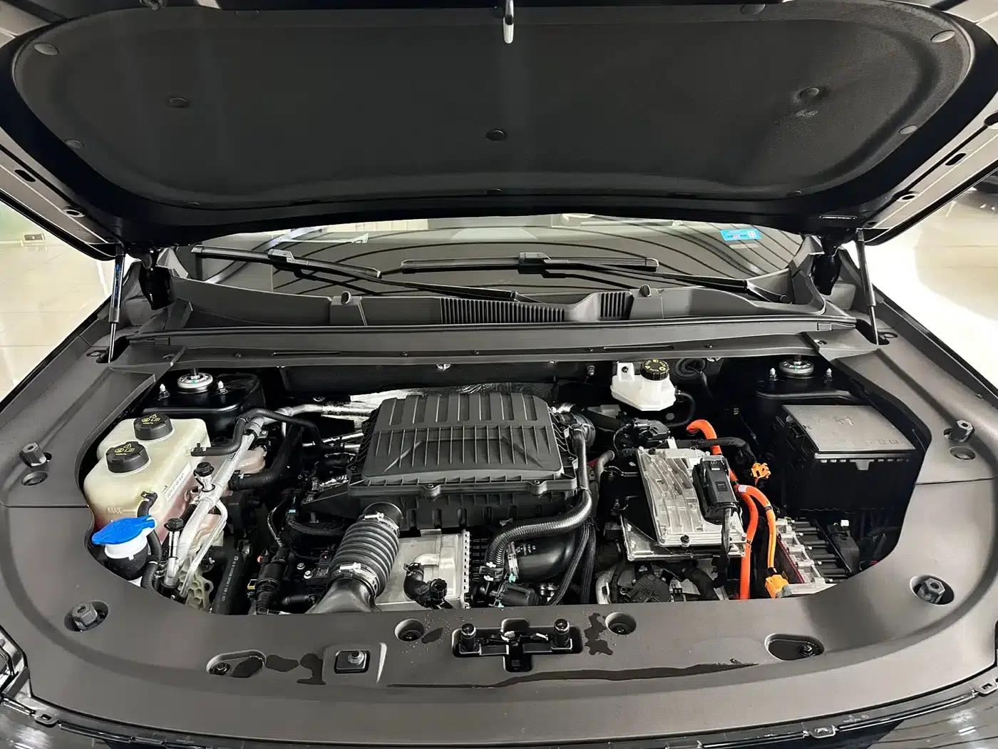 Jetour Mountain & Sea L7 PLUS 2026 Model 220km Flagship Edition 7-Seater — миниатюра 19