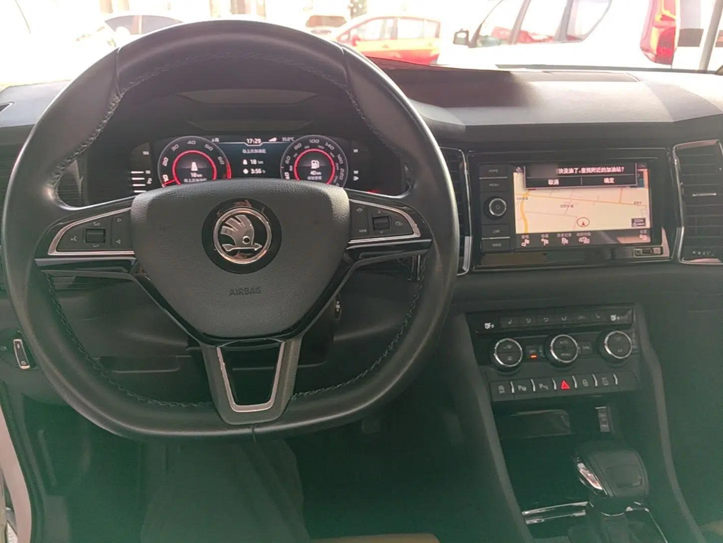 Skoda Kodiaq GT 2019 TSI330 Two-Wheel-Drive Luxury Edition China VI Standard — миниатюра 12
