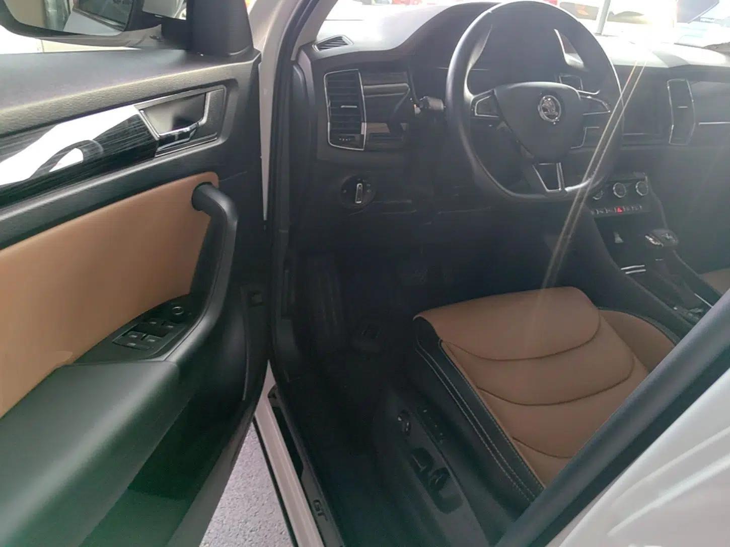 Skoda Kodiaq GT 2019 TSI330 Two-Wheel-Drive Luxury Edition China VI Standard — миниатюра 18