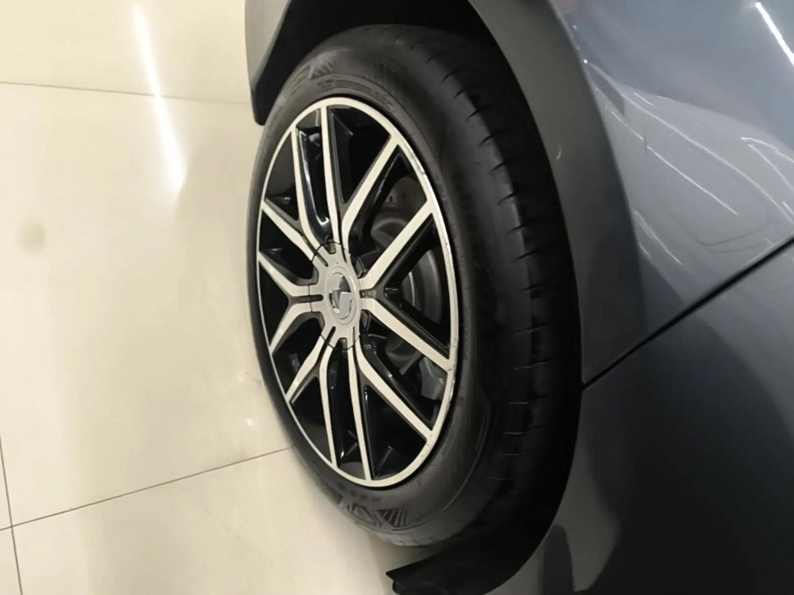 Denza Z9 2024 1100 km Four-Wheel Drive Max Version — миниатюра 11