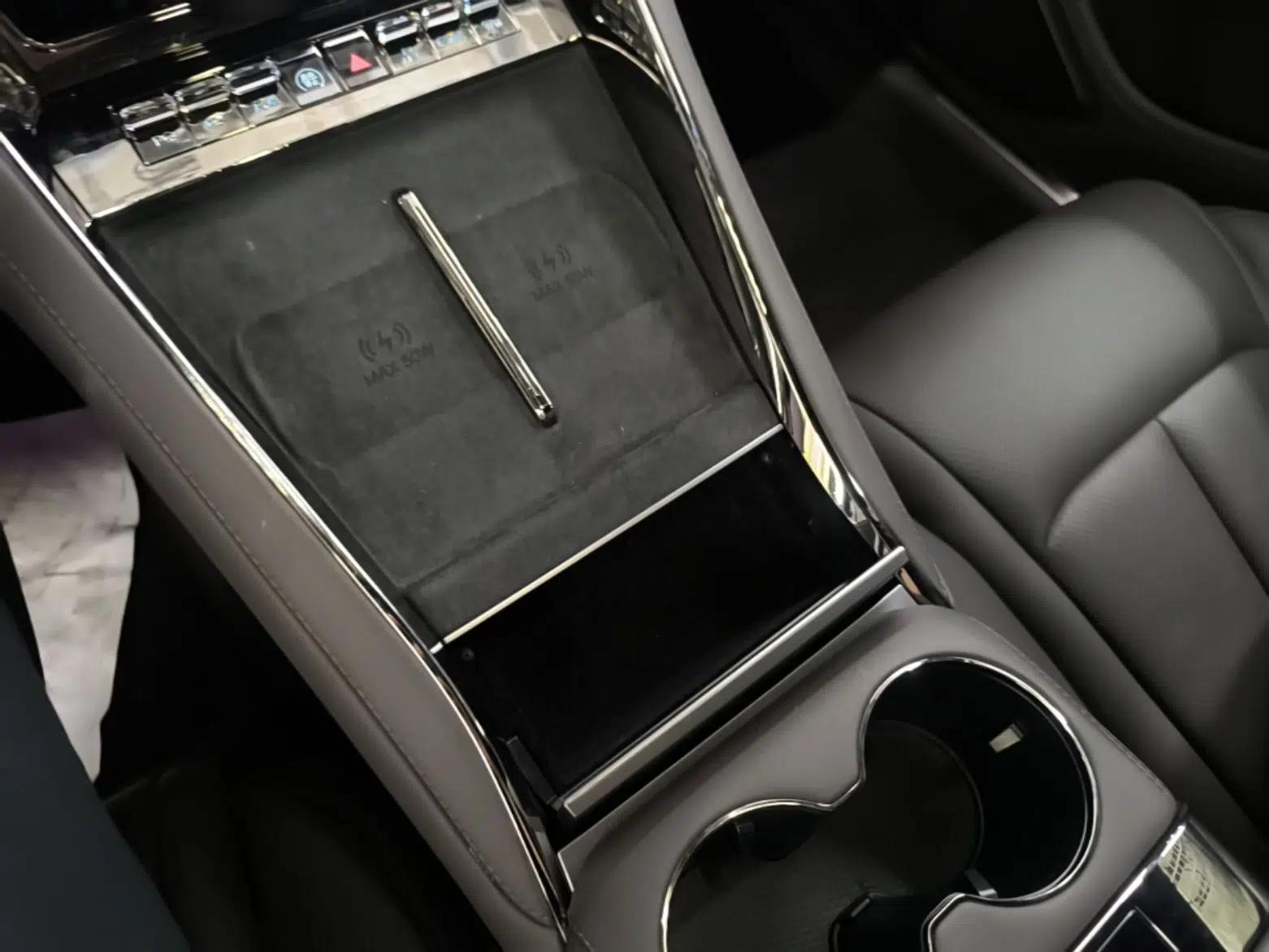 Denza Z9 2024 1100 km Four-Wheel Drive Max Version — миниатюра 16